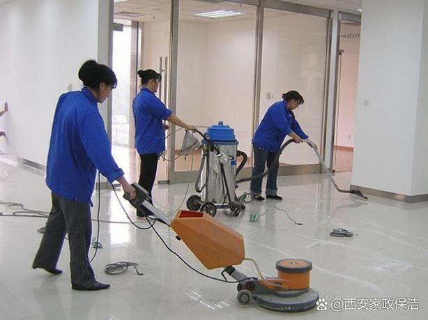 全方位清洁服务 让专业保洁点亮您的品质生活